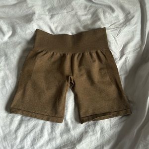 NVGTN Mocha Contour Seamless Shorts (Small, Mocha)